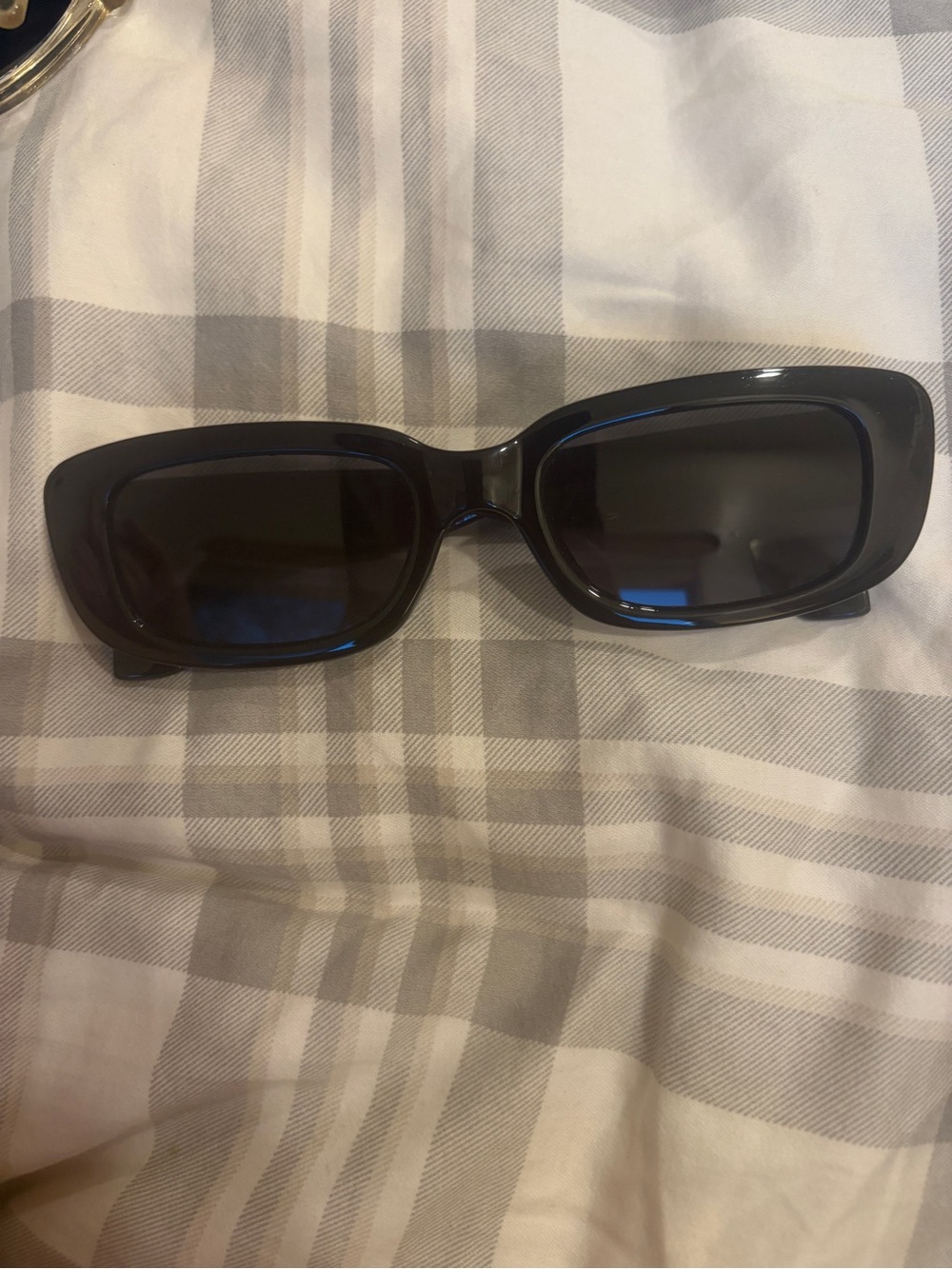 Sleek Rectangular Black Sunglasses